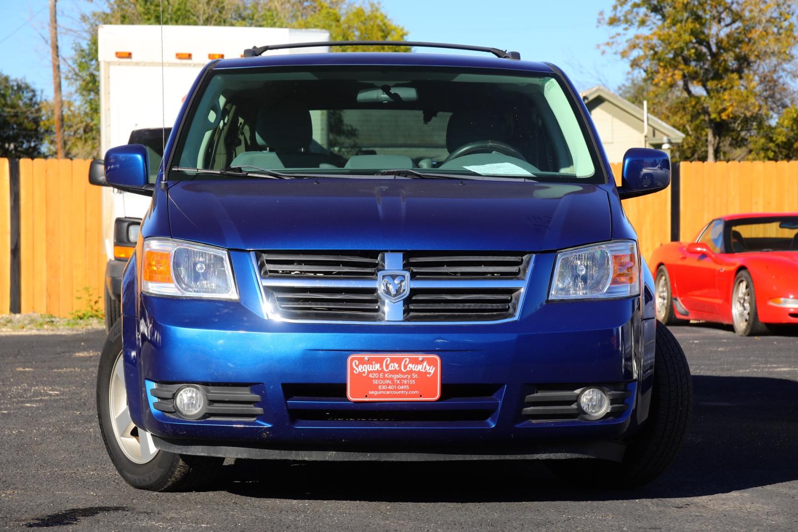 2010 BLUE DODGE GRAND CARAVAN SXT (2D4RN5D1XAR) with an 3.8L V6 OHV 12V engine, 6-SPEED AUTOMATIC transmission, located at 420 E. Kingsbury St., Seguin, TX, 78155, (830) 401-0495, 29.581060, -97.961647 - Photo#1